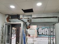 dc321558-6679-42c5-8068-5a6667a75882